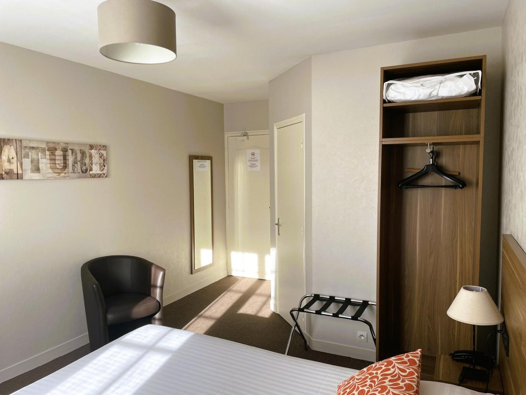 Le Vauban Hotel Merville-Franceville-Plage Ngoại thất bức ảnh