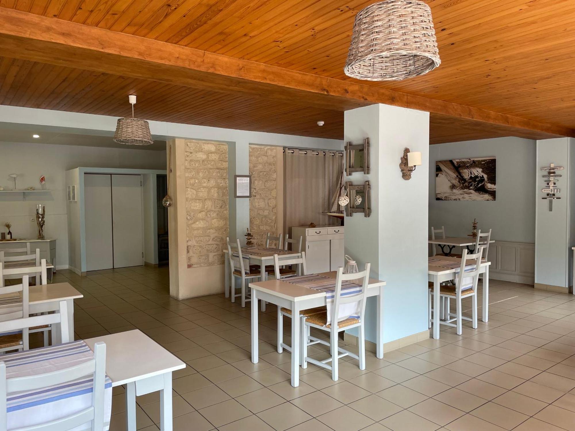 Le Vauban Hotel Merville-Franceville-Plage Ngoại thất bức ảnh