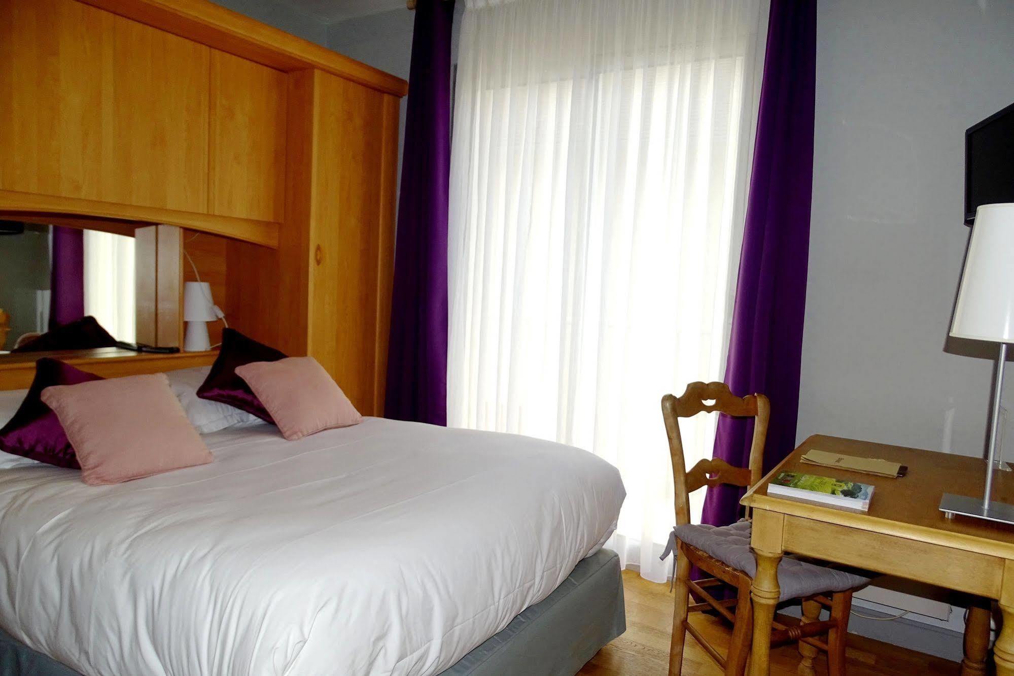 Le Vauban Hotel Merville-Franceville-Plage Ngoại thất bức ảnh