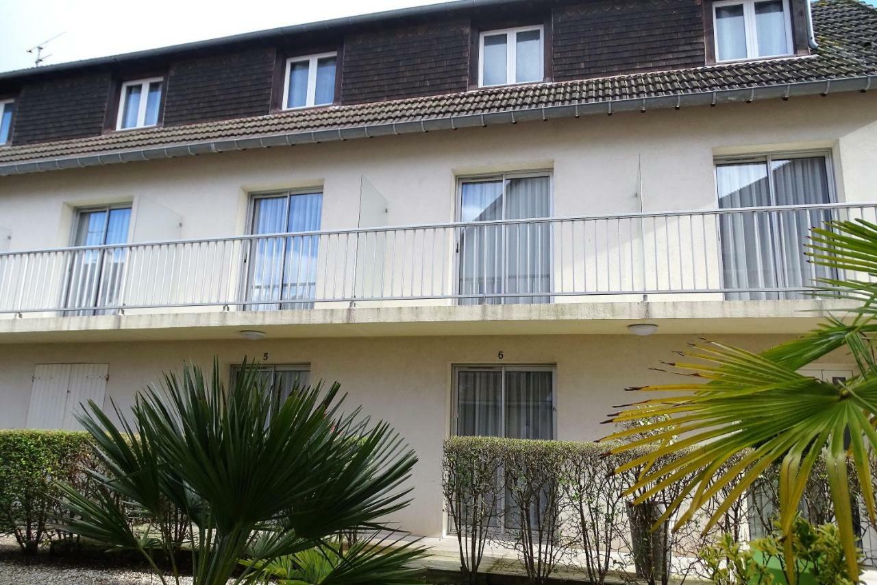 Le Vauban Hotel Merville-Franceville-Plage Ngoại thất bức ảnh